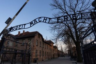 80 de ani de la eliberarea lagarului de la auschwitz ce se intampla luni in polonia si cine va reprezenta romania 67972c022bda9