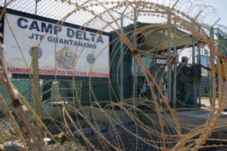 administratia trump vrea sa trimita migranti in detentie la guantanamo inchisoarea e de obicei destinatia celor acuzati de terorism 679a92a89681c