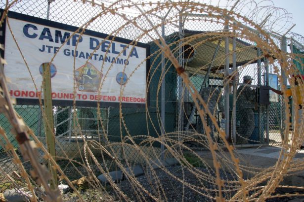 administratia trump vrea sa trimita migranti in detentie la guantanamo inchisoarea e de obicei destinatia celor acuzati de terorism 679a92a89681c