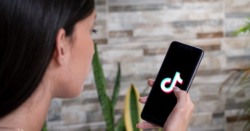 adolescenta de 14 ani ucisa de tatal ei din cauza videoclipurilor nepotrivite de pe tiktok 679bcde56aab6