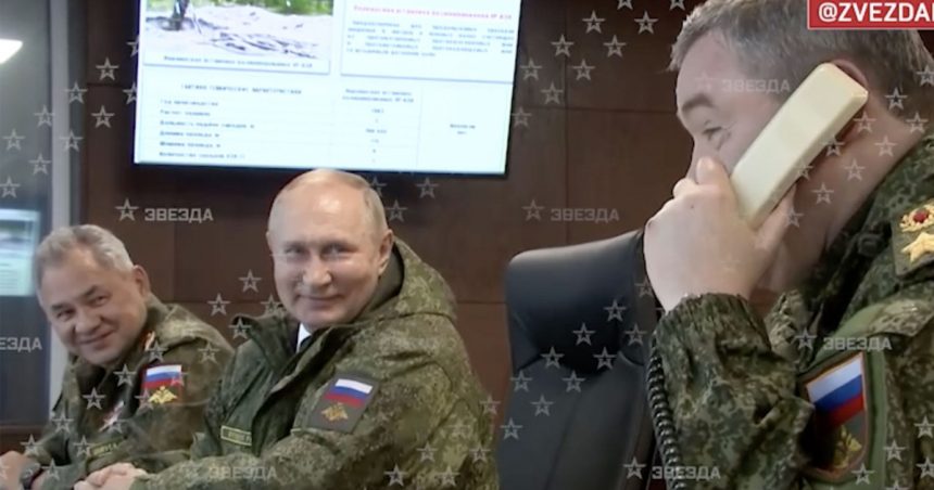 americanii i au impiedicat pe ucraineni sa prinda in incercuire 30 000 de soldati rusi dupa ce putin a amenintat cu arma nucleara 678511a9f11a7