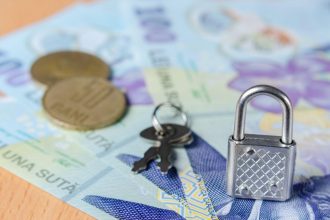 analiza reuters cum incearca romania sa si reduca deficitul si sa evite pierderea calificativului recomandat pentru investitii 6793aa497a9ee