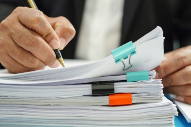 angajatii unei primarii din olt au beneficiat de salarii marite cu 15 timp de numai 12 zile 67991496dedc9