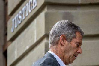 beny steinmetz incearca sa scape de extradarea in romania magnatul israelian este condamnat in dosarul ferma baneasa 679907bc800a7