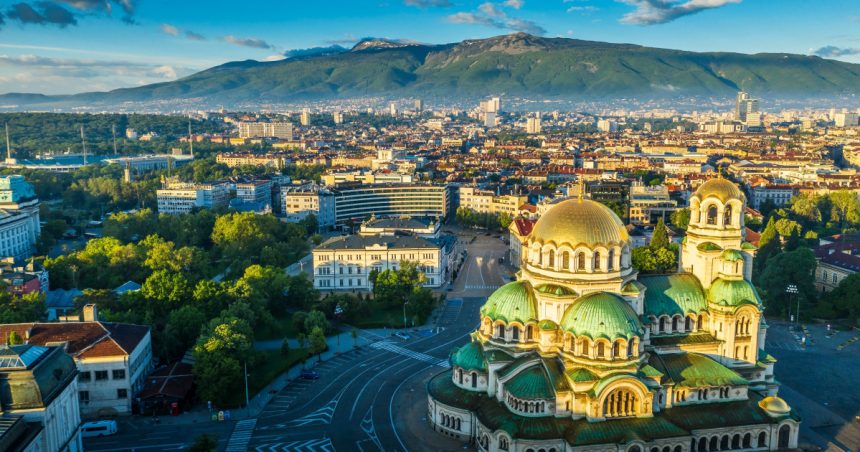 bulgaria in topul celor 52 de destinatii de vizitat in 2025 realizat de new york times ce tari ocupa primele locuri in clasament 678248b0e7819