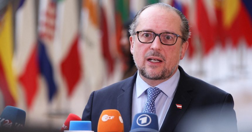 cine va conduce interimar austria ceremonia de preluare a functiei va avea loc vineri 677e902cb035b