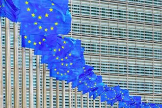 comisia europeana chemata sa actioneze pentru a opri ingerinta lui elon musk in politica europeana si in procesul electoral 677ebee874c73