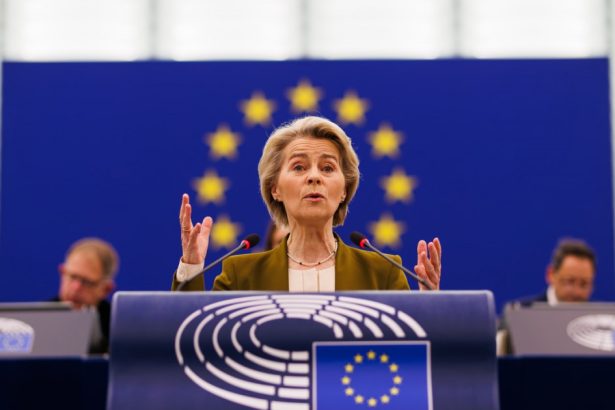 comisia europeana vrea sa reduca birocratia in ue un efort fara precedent 6799e1b5b4496