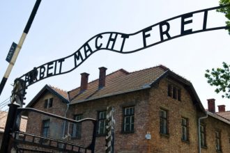discursurile politicienilor sunt interzise la marcarea a 80 de ani de la eliberarea lagarului de la auschwitz 6784dff96f685