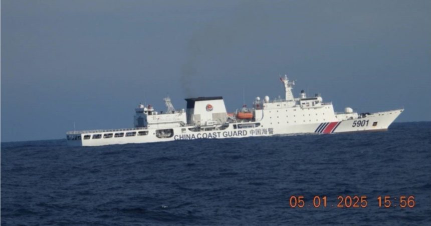 filipine confrunta nava monstru a chinei care patruleaza apele disputate din marea chinei de sud 677e0840d3c0e