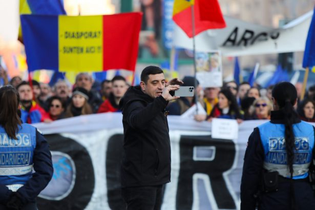 george simion anunta un nou protest astazi in capitala decizia iccj sfideaza milioanele de romani care cer reluarea turului 2 678a9778d1a0c
