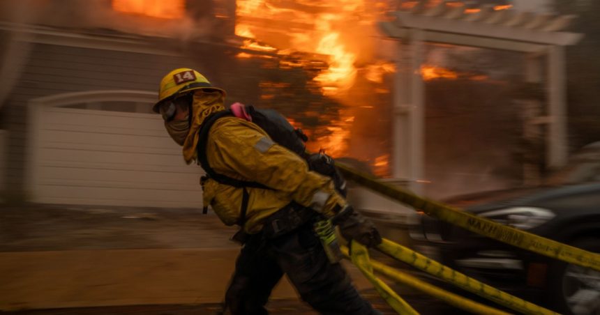 incendiile din los angeles se preconizeaza a fi cele mai costisitoare din istoria sua cu pierderi de peste 200 de miliarde de dolari 678600af64403