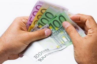 inflatia in zona euro a ajuns la 24 la sfarsitul lui 2024 preturile la energie si servicii peste tinta stabilita de bce 677d9f57406d2