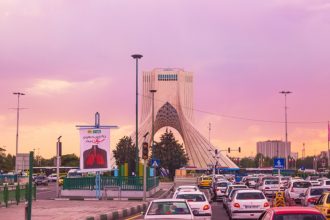 iranul se pregateste sa si mute capitala in alt oras care sunt motivele care au dus la aceasta decizie 6782960b2d65f