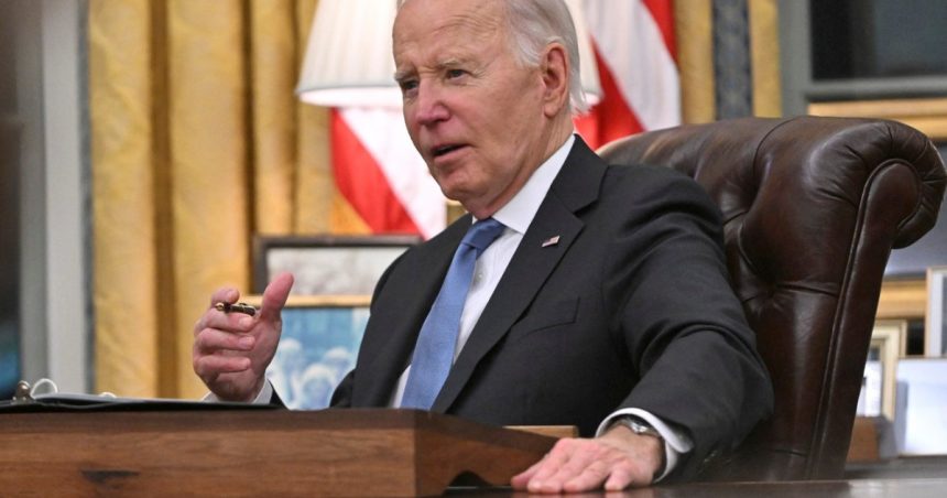 joe biden acorda noi gratieri inainte sa plece de la casa alba cine s a aflat pe lista decretelor semnate de presedintele sua 678d27e4dd7d8
