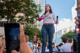 lidera opozitiei din venezuela retinuta pentru scurt timp in urma unor proteste din caracas ce se intampla in tara sud americana 6780eb7b000c8