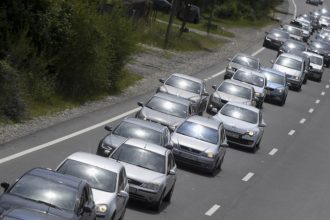 lucrarile la drumul care va fi o alternativa la valea prahovei incep in primavara cand se va circula pe el 67869f99b0aaf