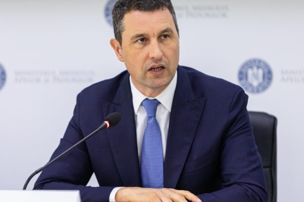 ministrul finantelor a prezentat bugetul pe 2025 in coalitie tanczos barna punem statul la dieta 67991ccb20223