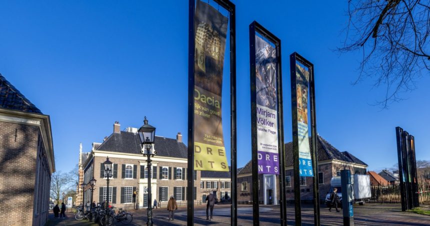 muzeul drents din assen este din nou deschis pentru public dupa furtul obiectelor din tezaurul dacic de sambata trecuta 679cb2707a453
