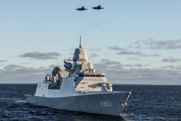 nave drone maritime si ai strategia nato pentru a apara cablurile submarine din nordul europei 6797c0c94df82