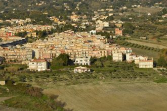 o familie din londra a cumparat o casa cu doar 3 euro in sicilia astazi mi am indeplinit un vis 67820f8b038ad