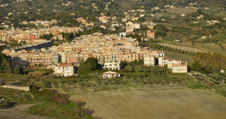 o familie din londra a cumparat o casa cu doar 3 euro in sicilia astazi mi am indeplinit un vis 67820f8b038ad