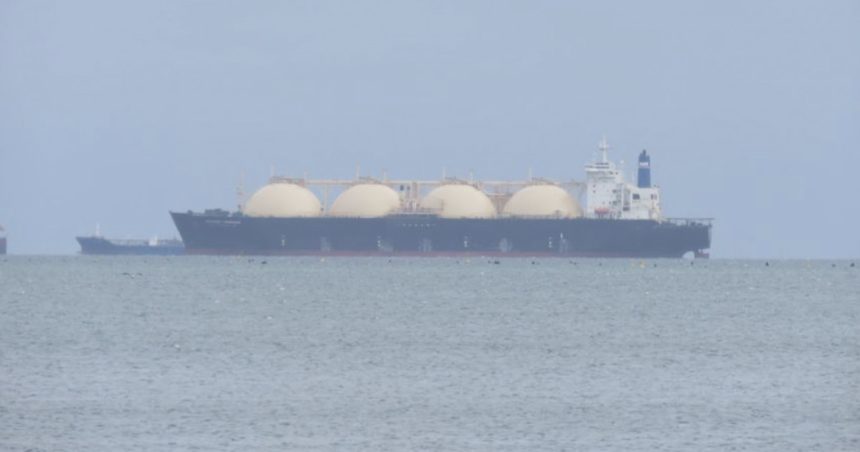 o nava a flotei fantoma rusesti da tarcoale conductei din marea baltica prin care polonia primeste gaze din norvegia 67864a14bb5c8