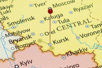 oficialii rusi s au intalnit cu rudele civililor blocati in zona ocupata de armata ucraineana in regiunea kursk 679a361576c4b