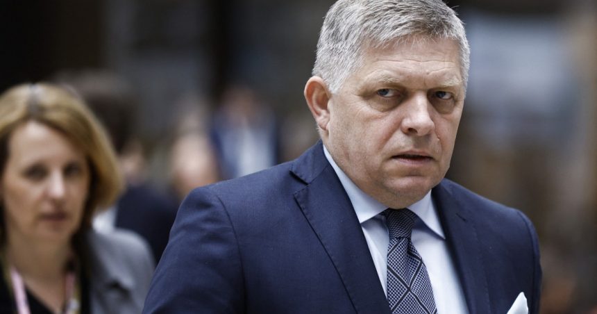 premierul slovaciei a convocat o sedinta de urgenta a consiliului de securitate acuza opozitia ca pregateste o lovitura de stat 6791130cd483d