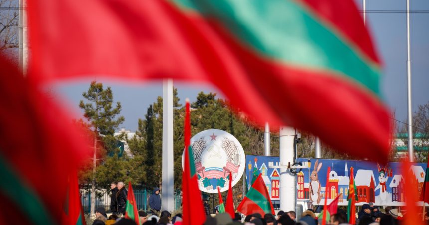 protest cu steaguri rusesti in transnistria cateva sute de oameni au cerut chisinaului sa lase gazul sa treaca 6793e99528e1e