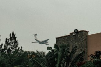 situatie tensionata in congo rebelii controleaza aeroportul din goma sua ar fi cerut personalului ambasadei sa plece din tara 6799d3a42a022