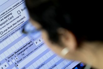 sua nu mai elibereaza pasapoarte cu genul x persoanelor care se identifica non binare intersexuale 6795e500815c8
