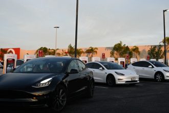 tesla a raportat rezultate trimestriale sub previziunile analistilor ce venituri a avut compania lui elon musk 679b8079896d0