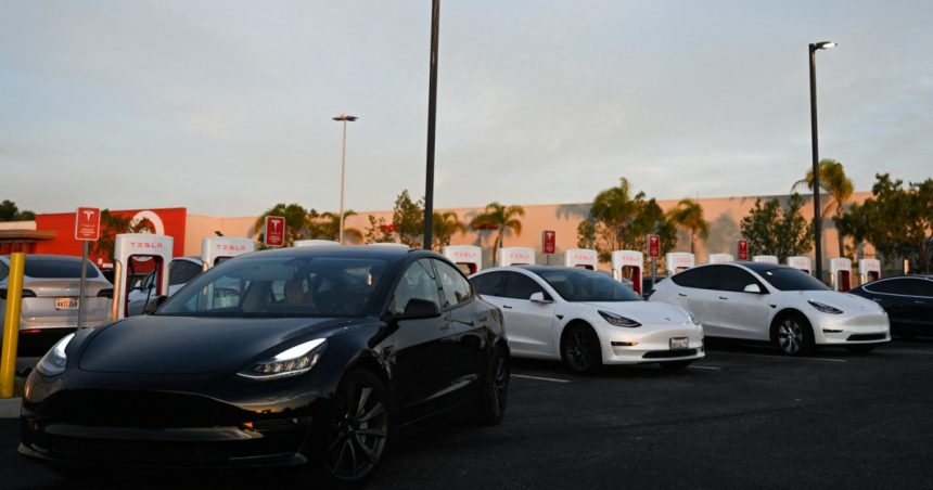 tesla a raportat rezultate trimestriale sub previziunile analistilor ce venituri a avut compania lui elon musk 679b8079896d0