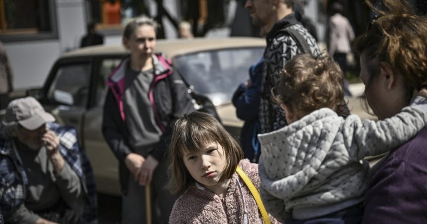 ucraina a ordonat evacuarea de urgenta a copiilor din 16 localitati din regiunea harkov 679265aff0af8