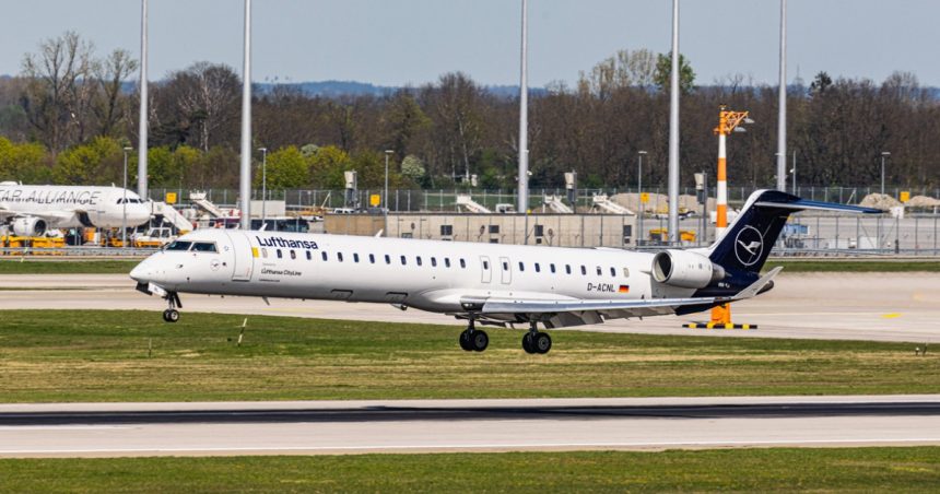 un avion care zbura pe ruta sibiu munchen a aterizat de urgenta la timisoara motivul pentru care comandantul a luat aceasta decizie 677d9ccc673b5