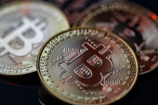 un barbat a aruncat din greseala la gunoi bitcoini in valoare de 710 milioane de euro si nu mai poate sa i recupereze 6783783535b68