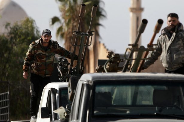 un primar loial fostului regim al assad a fost executat in public fosti informatori ai securitatii siriene executati si ei 6781367bd69bf