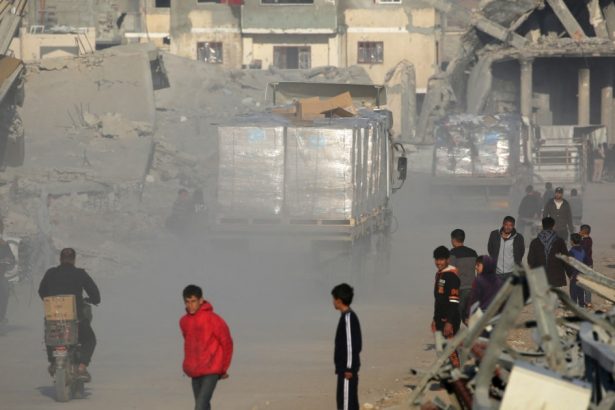 un punct de control din gaza pazit de contractori privati americani cu cat sunt platiti si ce risca veteranii recrutati 679bb6745daf3