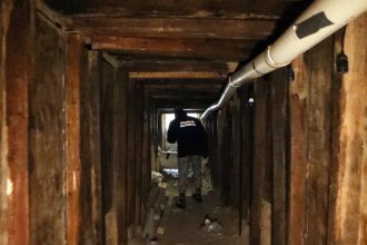 un tunel ascuns dintre sua si mexic va fi inchis de autoritati pasajul era folosit pentru traficul de migranti si contrabanda 678d0e5547b63