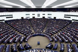uniunea europeana nu trebuie sa recunoasca realegerea lui lukasenko rezolutie adoptata de parlamentul european 6790fb9466d9a