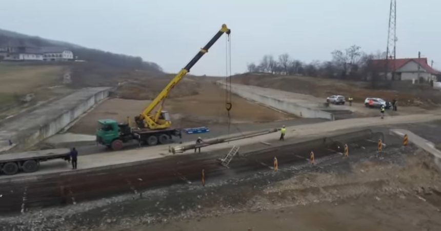 video au inceput lucrarile pe suplacu de barcau chiribis parte a autostrazii transilvania cand vor fi finalizate 6795cd8a1f192
