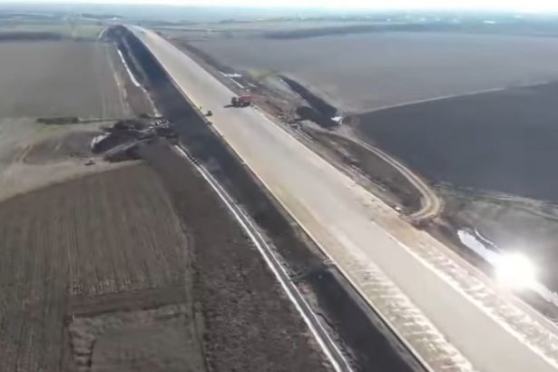 video au reinceput lucrarile la tronsonul 4 al drumului expres craiova pitesti care este termenul pentru finalizarea acestora 679a2a49ec302