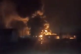 video incendiu puternic in rusia arde un centru industrial din vestul tarii in urma unui atac cu drone ucrainene 678b64d4a9394