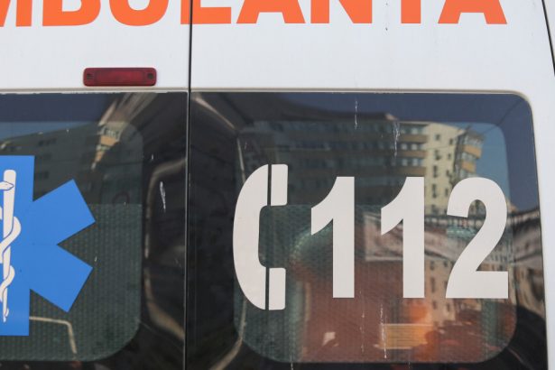 video incident grav la iasi un adolescent de 15 ani a murit la spital dupa ce a fost agresat de doi colegi 677e7443dbce5
