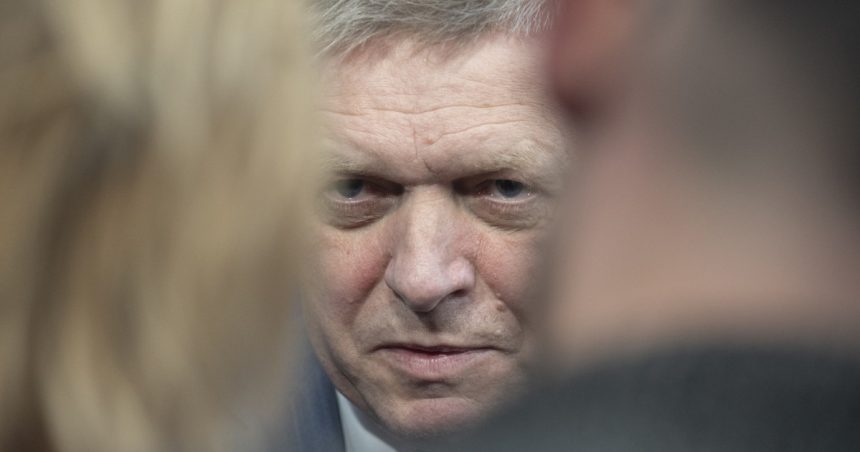 video premierul prorus al slovaciei robert fico il numeste pe zelenski cersetor si spune despre ucraina ca este un partener neserios 6783a84ca204b