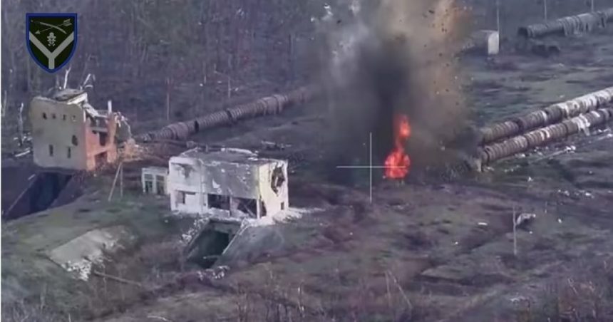 video rusii au aruncat in aer colectorul unei conducte pentru a scapa de cadavrele a aproximativ 100 de camarazi morti 67923dd990e74