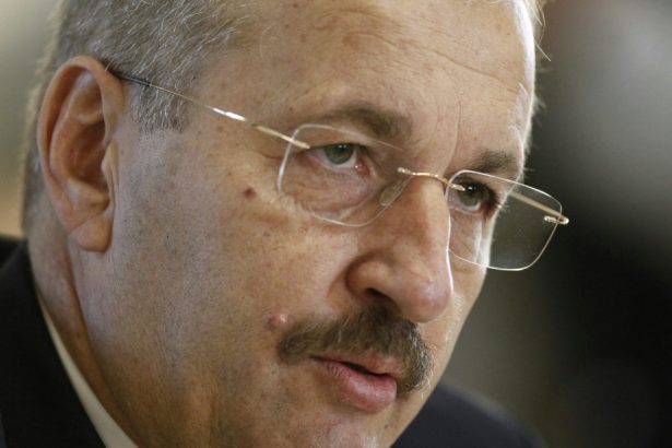 video scandal in psd daniel zamfir il acuza pe vasile dincu sufrageristul lui oprea ca se tot straduieste sa arunce in aer coalitia 677e6b20d7103