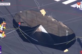 video un camion a fost inghitit de o groapa aparuta in asfalt in japonia 6799dd733c25e