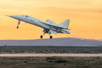 xb 1 primul avion supersonic dupa concorde a depasit viteza sunetului compania boom vrea sa relanseze zborurile de linie supersonice 679952bcb82f4